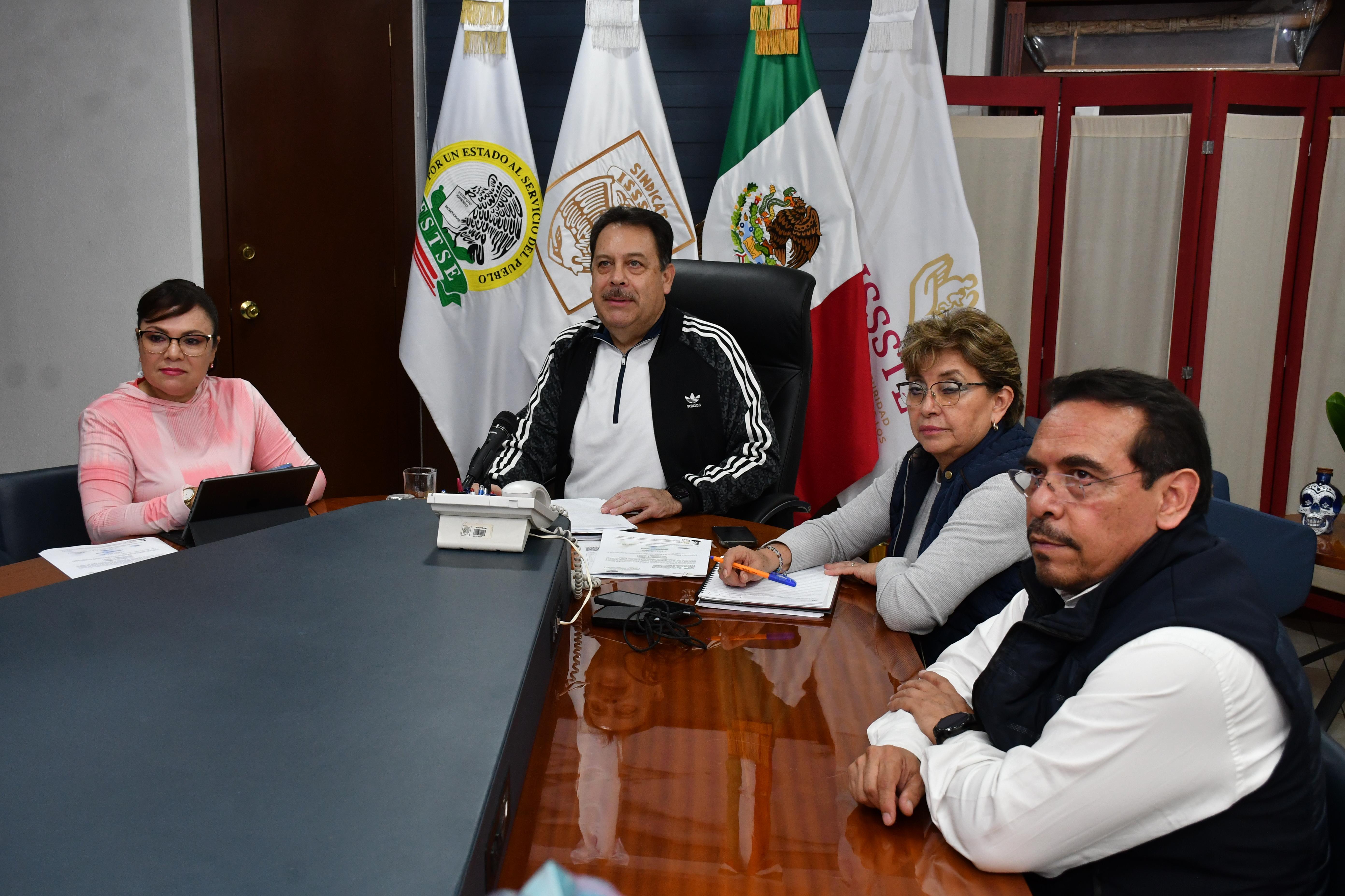  Reunión a distancia, Tema: Incremento Salarial